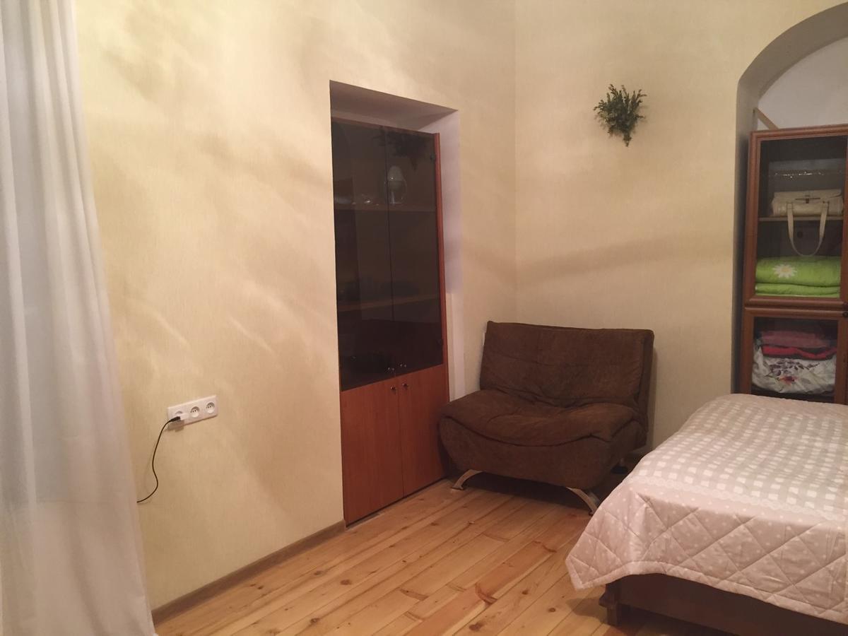 Apartment In Tbilisi Center Isk Home Екстериор снимка